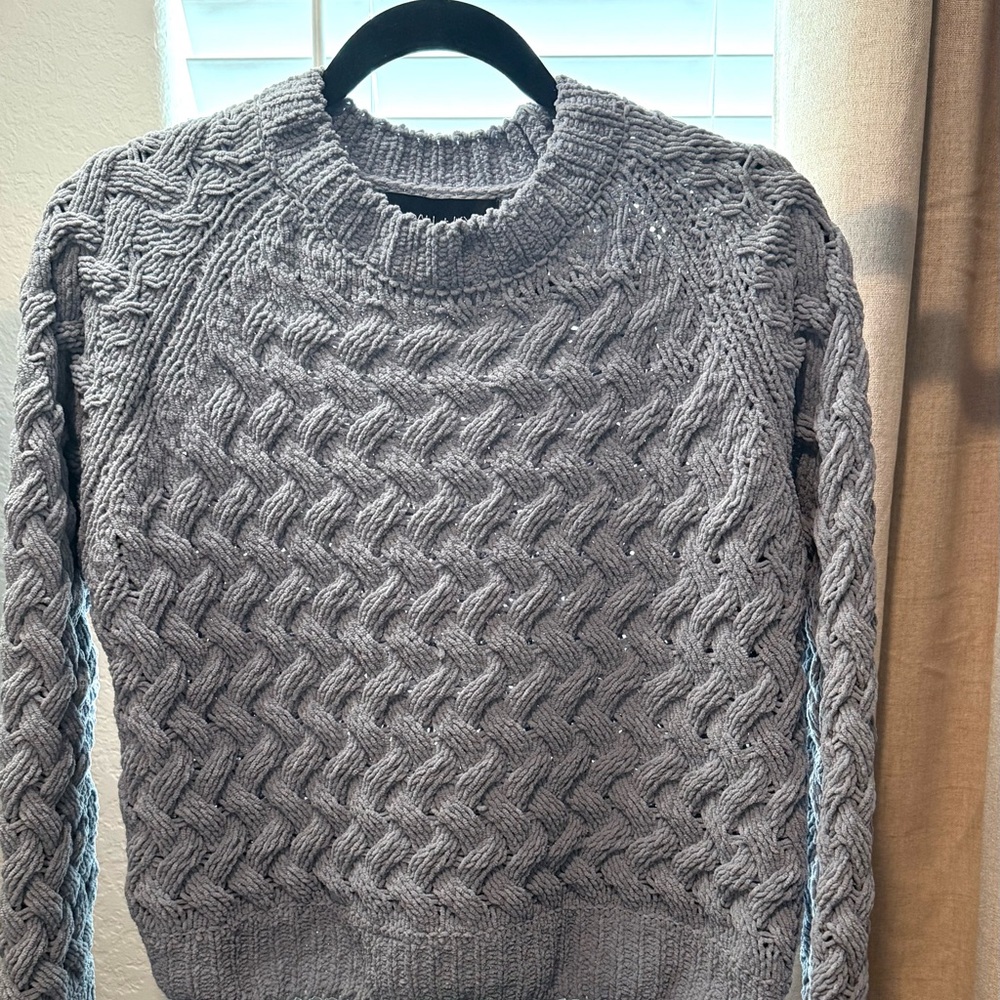 Kendall & Kylie Gray Crew Neck Cable Knit Sweater